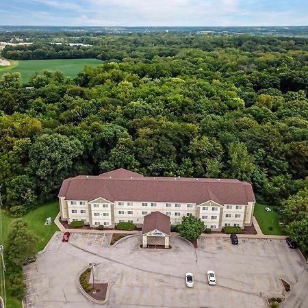 Comfort Inn & Suites East Moline Near I-80 Bagian luar foto
