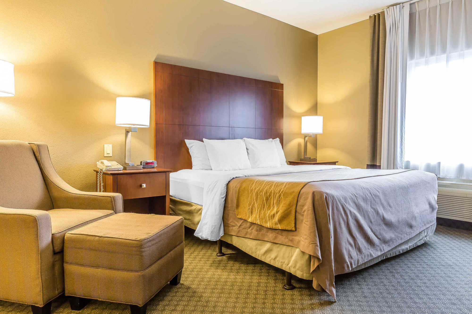 Comfort Inn & Suites East Moline Near I-80 Ruang foto